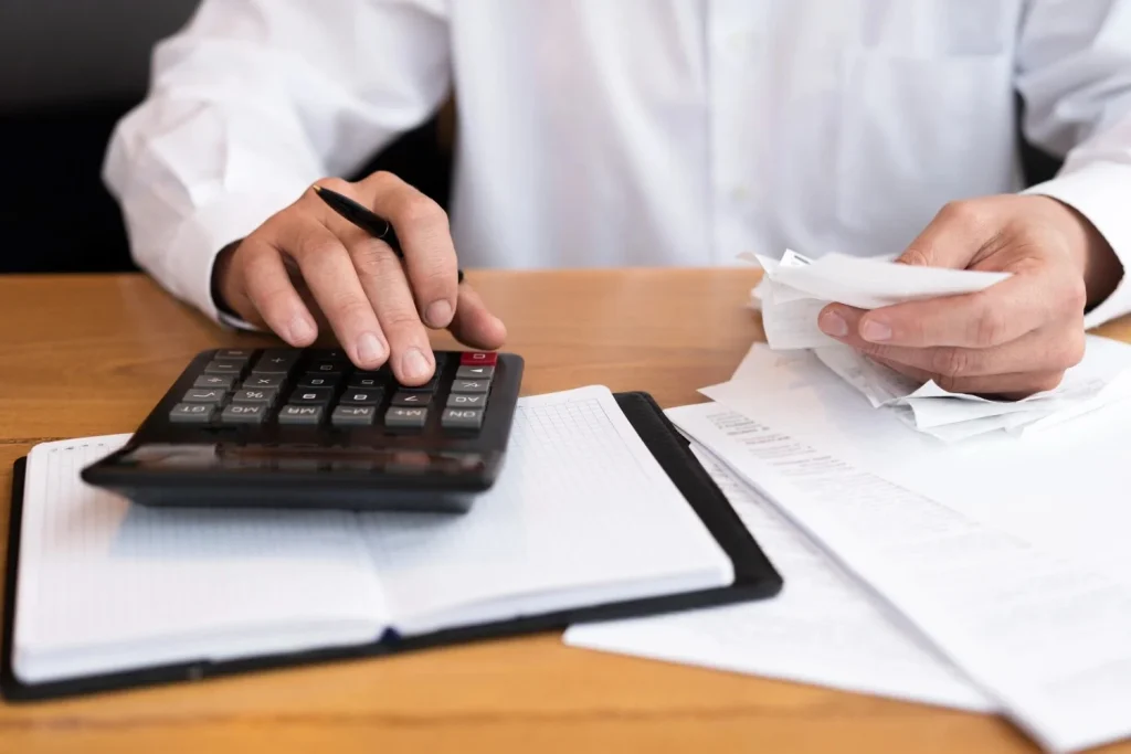 Jenis-jenis Bill of Lading dan Perbedaannya (freepik)