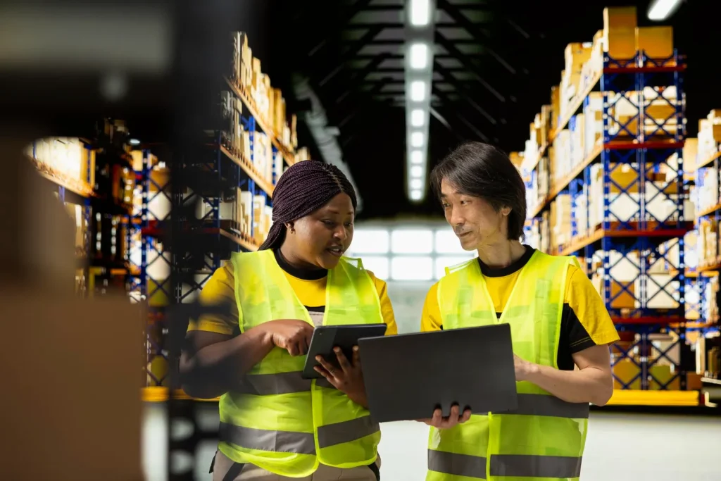 Jenis Manajemen Logistik dalam Bisnis (freepik)