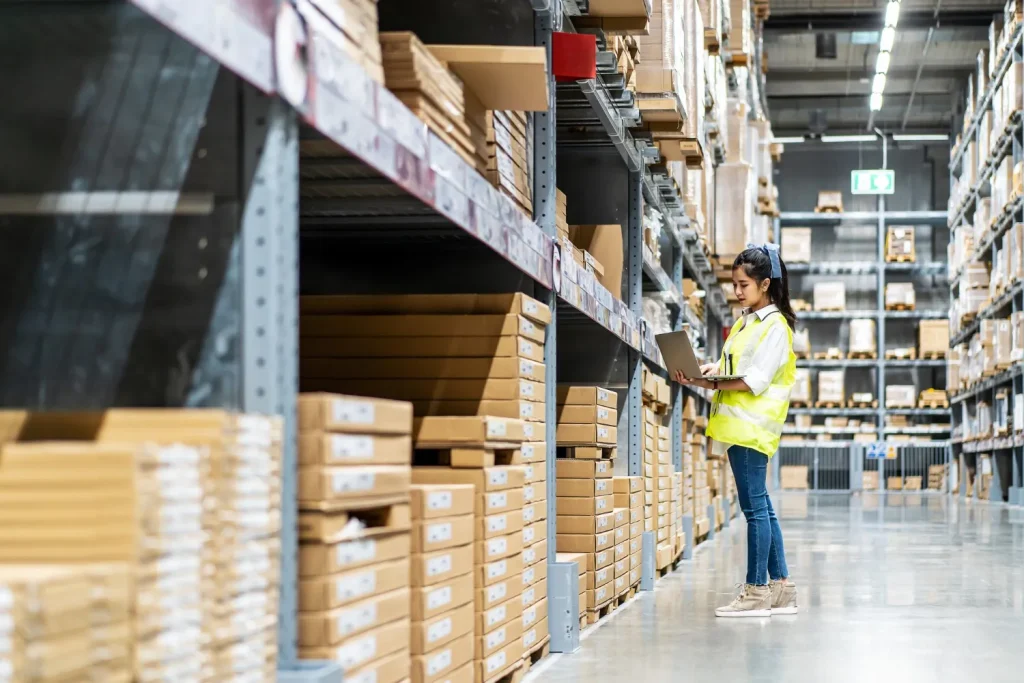 Perbedaan Buffer Stock dan Safety Stock (freepik)