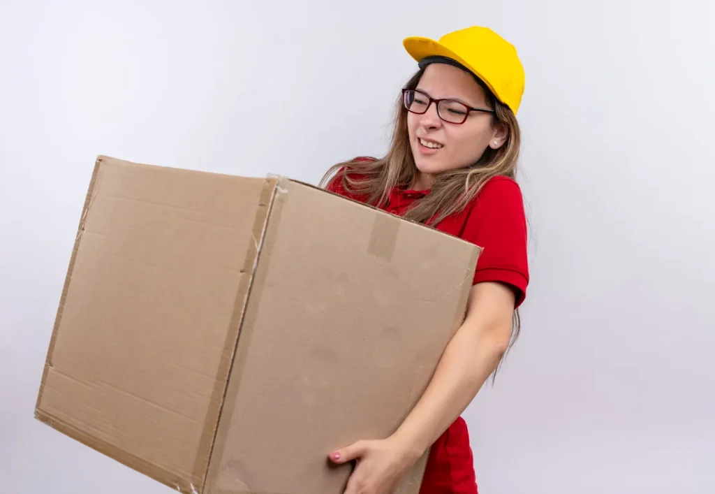 Cara Mengirim Barang Berat dan Oversize: Panduan Lengkap (freepik)