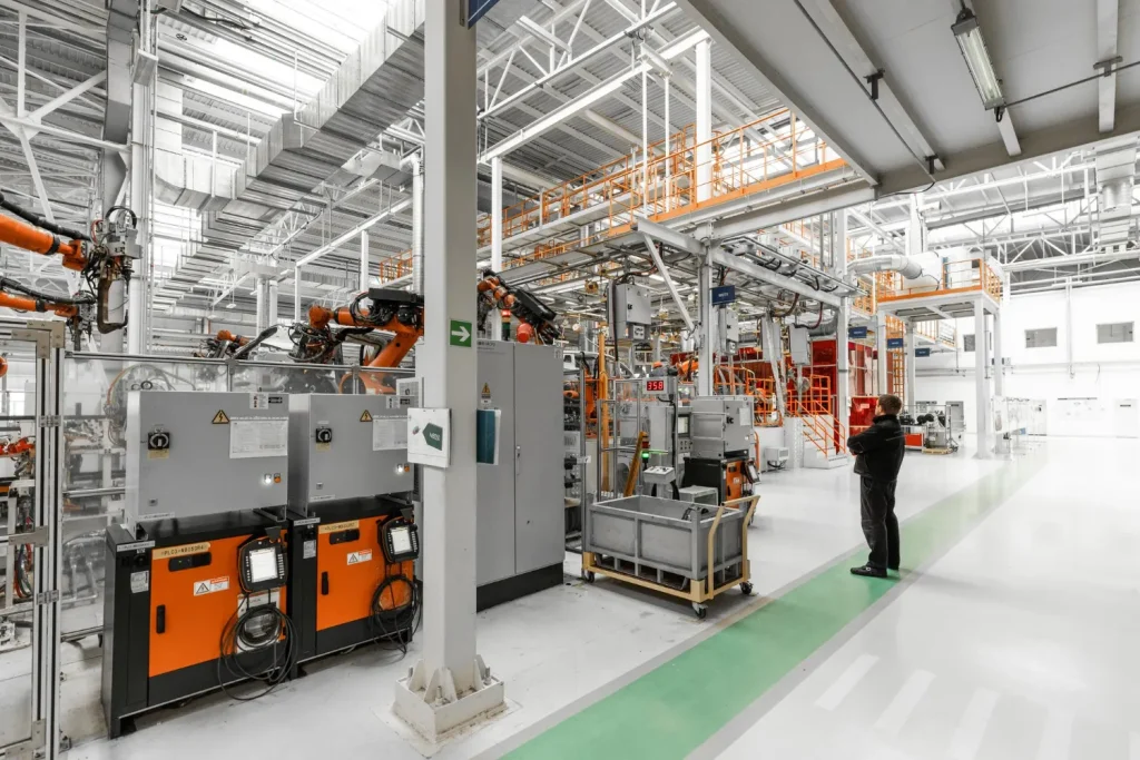 Apa Itu Manufaktur? Pengertian, Proses, dan Jenis-Jenisnya