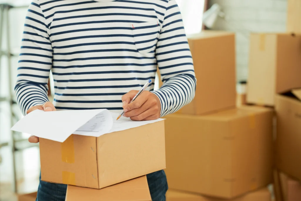 Mengenal Packing List, Isi, dan Fungsinya (freepik)