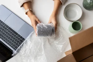 Bubble Wrap dalam Pengiriman: Fungsi dan Manfaatnya (magnific)