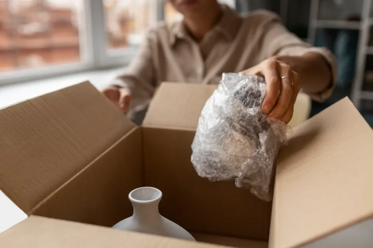 Bubble Wrap dalam Pengiriman: Fungsi dan Manfaatnya