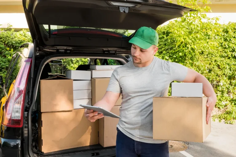 Pengertian Pick Up dalam Pengiriman dan Bedanya dengan Drop Off